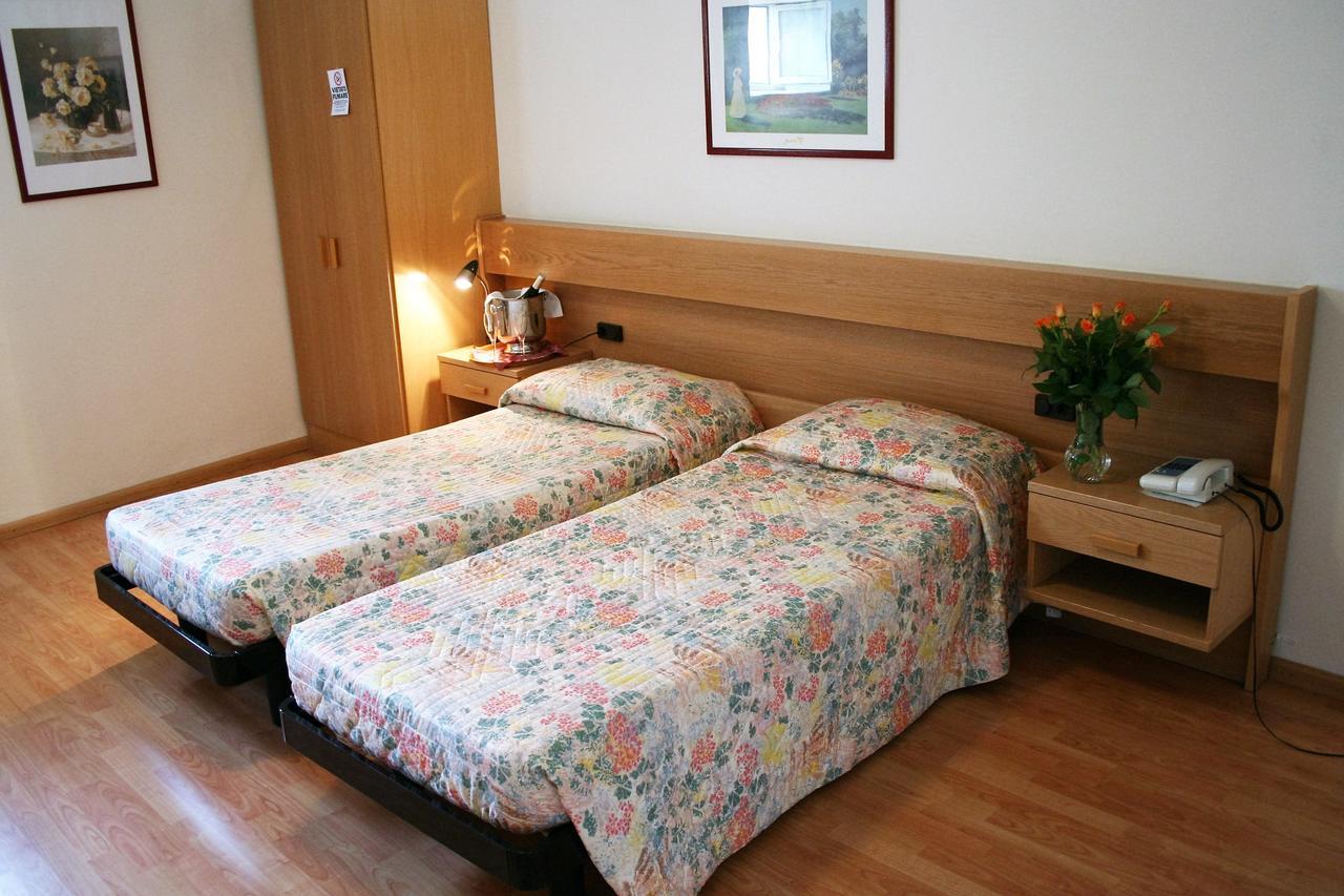 Hotel Centro Torre Pellice Dış mekan fotoğraf