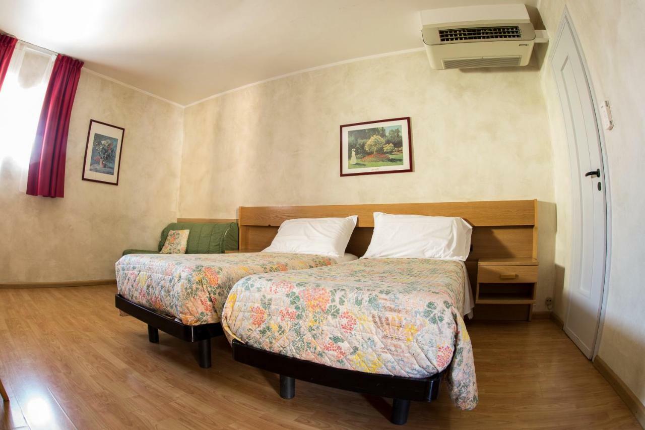 Hotel Centro Torre Pellice Dış mekan fotoğraf